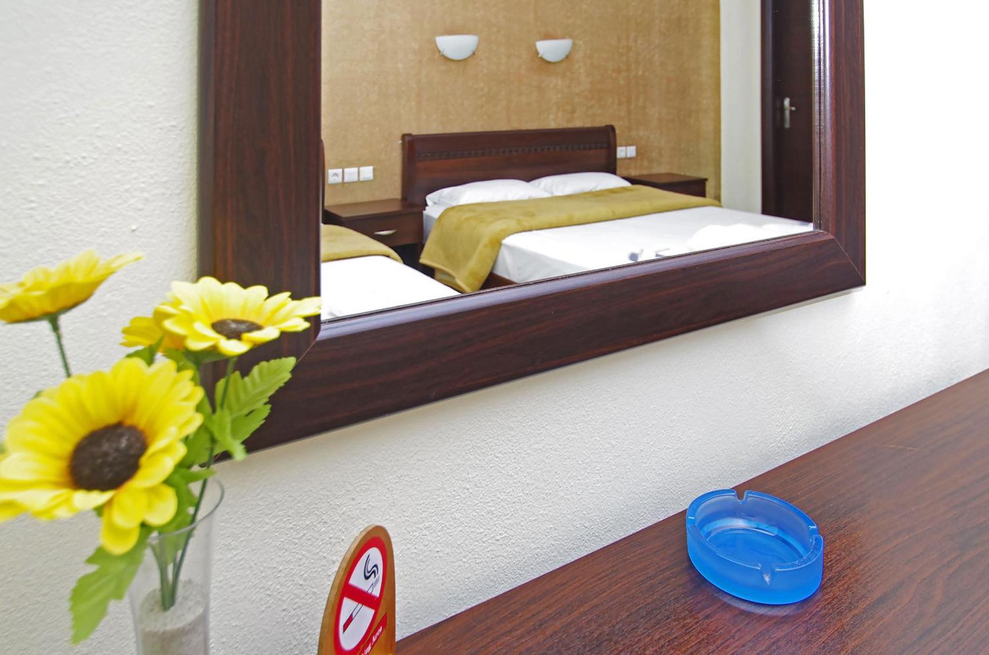 Hotel Paris Paralía Dış mekan fotoğraf
